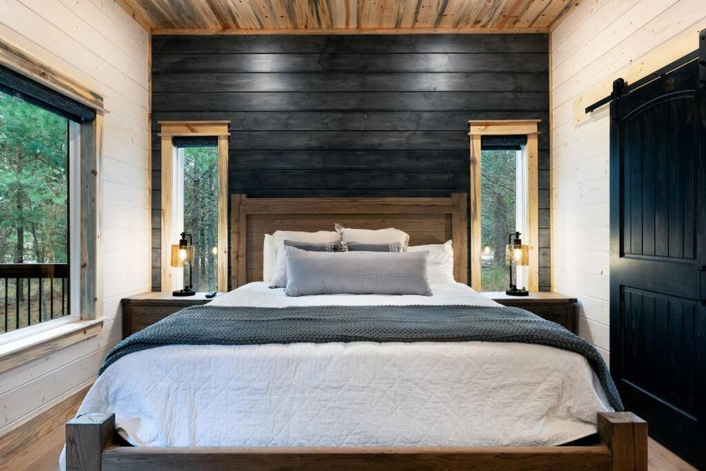 Lone Pine Lodge. Brand New! 2 Bedroom Luxury Cabin. Broken Bow Eksteriør billede