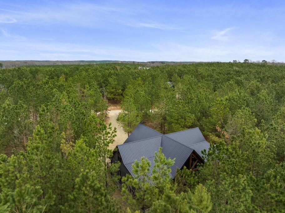 Lone Pine Lodge. Brand New! 2 Bedroom Luxury Cabin. Broken Bow Eksteriør billede