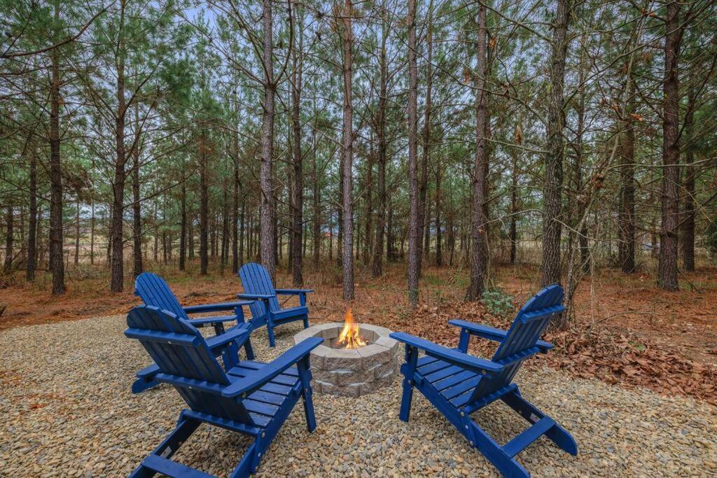 Lone Pine Lodge. Brand New! 2 Bedroom Luxury Cabin. Broken Bow Eksteriør billede