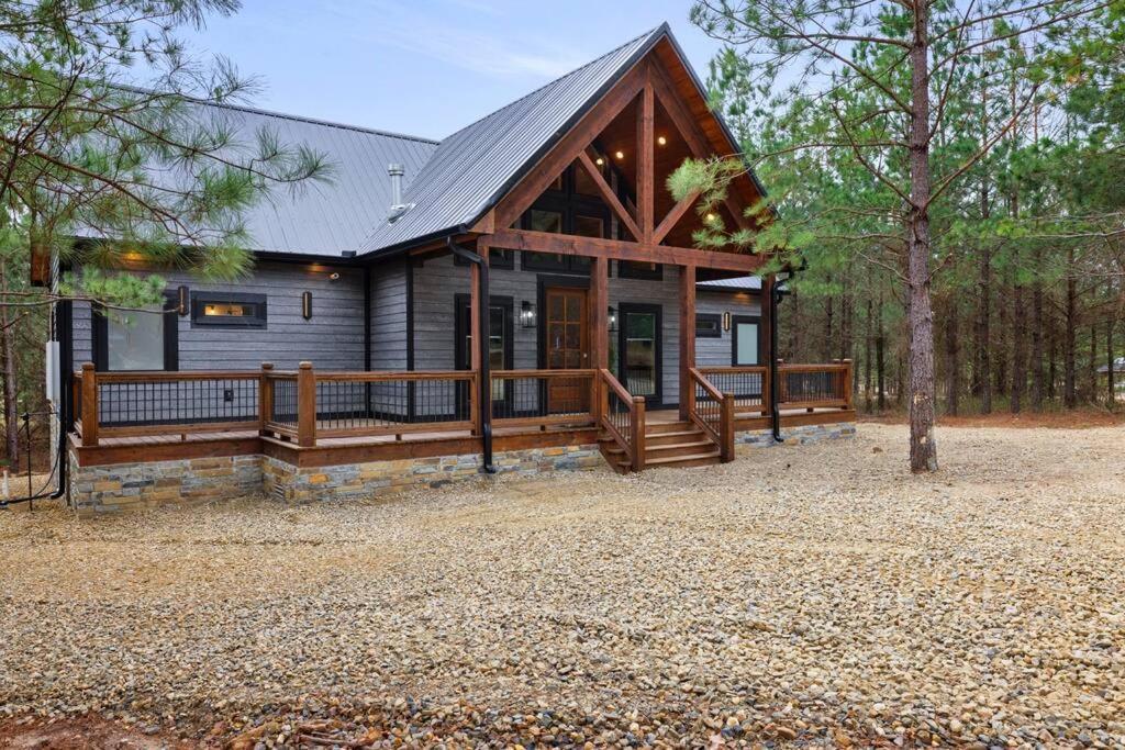 Lone Pine Lodge. Brand New! 2 Bedroom Luxury Cabin. Broken Bow Eksteriør billede