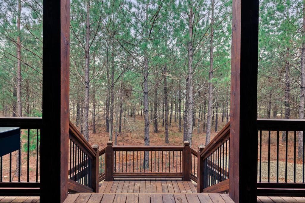 Lone Pine Lodge. Brand New! 2 Bedroom Luxury Cabin. Broken Bow Eksteriør billede